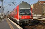 Hier ein RE7 von Wünsdorf-Waldstadt nach Dessau Hbf., bei der Ausfahrt am 29.10.2011 aus Berlin Ostbahnhof.