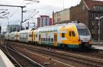 Hier 445 109-2 als RE2 (RE37370) von Bad Kleinen nach Berlin Ostbahnhof, bei der Einfahrt am 23.6.2013 in Berlin Ostbahnhof.