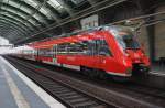 Hier 442 830-6  Dessau-Roßlau  als RB14 (RB18922)  Airport-Express  von Berlin Ostbahnhof nach Nauen, dieser Triebzug stand am 29.3.2014 in Berlin Ostbahnhof. 