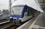 650 543-1 und 650 536-5 warten am 2.8.2016 als RB12 (RB61121) von Berlin Ostkreuz nach Templin Stadt auf Abfahrt.