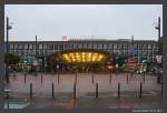 Außenansicht der Eingangshalle des Bochumer Hauptbahnhofs  Aufnahmedatum: 28.05.2014  Aufnahmedaten: 24mm Weitwinkelobjektiv, Bl.