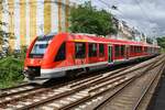 620 046-2 verlässt am 21.06.2021 als S23  Voreifel-Bahn  nach Euskirchen den Bonner Hauptbahnhof. 