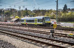 VT 650 715-5 fährt als ag 84552 (Marktredwitz - Bayreuth Hbf - Lichtenfels - Bad Rodach) aus dem Bahnhof Coburg aus.
Aufgenommen am 10.4.2017.