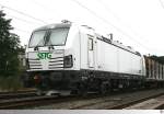 Siemens Vectron 193 831 der  Salzburger Eisenbahn Transportlogistik GmbH (SETG) . Die Aufnahme entstand am 1. August 2014 im Coburger Güterbahnhof.