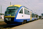 02. August 2003, im Bahnhof Cottbus wartet VT618 der Lausitzbahn auf die Freigabe der Fahrt nach Zittau
