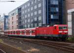 DB 143: DB 143 614-6 mit x-Wagen im Hauptbahnhof Dortmund abgestellt am 8.