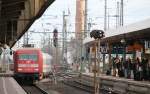 Hier 101 078 mit ihrem IC bei der Einfahrt in den Dortmunder Hbf am 21.12.13