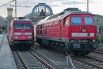 101 118-8 und 241 353-2 in der Abstellgruppe des Dresdener Hauptbahnhofs (12.09.2017).