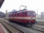 Und hier nochmals die CD 371004-3 von der anderen Seite. Aufnahme: Dresden Hauptbahnhof. 16.04.2010