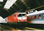 BR 112 003-9 im Juni 1998 auf dem Hauptbahnhof Dresden.