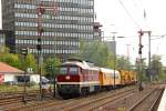 232 223-8 (Ludmilla) DGT mit einem Bauzug am 22.04.2014 in Düsseldorf Rath.