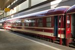 EuroExpresswagen in Düsseldorf Hbf, am 09.09.2016.