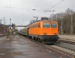 Mein Premiere-Bild der 1142 635, die am 13.04.2013 mit einem Sonderzug aus Richtung Kassel gen Norden durch Eichenberg fuhr.