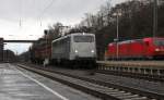 Am 19.12.2013 war die Railadventure 139 558-1 mit ein paar Schutzwagen in Richtung Norden unterwegs. Aufgenommen in Eichenberg.