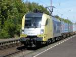 Am 31.August 09 durchfuhr die ES 64 U2-015 von Boxxpress den Bahnhof Elze Richtung Sden.