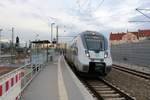 1442 109 (Bombardier Talent 2) der S-Bahn Mitteldeutschland (DB Regio Südost) als S 37742 (S7) nach Halle-Nietleben steht in ihrem Startbahnhof Halle(Saale)Hbf Gl.