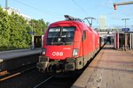 1116 076 am Abend des 26.05.2015 mit dem EN 491  Hans Albers  (Hamburg Altona - Wien Westbahnhof) Startbereit in Hamburg Altona.