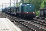 204 237 fuhr am 08.05.13 mit einen leeren autozug durch bhf harburg