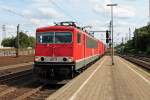 MEG 708 (155 046-6) am 13.08.2014 in Hamburg Harburg mit einem Containerzug in Richtung Hafen.