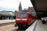 120 205-0 als RE 4313 (RE1) nach Rostock Hbf steht in seinem Startbahnhof Hamburg Hbf bereit. [29.7.2017 - 14:04 Uhr]