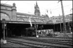 Ein Teil Der Aussenansicht Des 1906 Erffneten Hamburger Hbf.Schade Das Die Dampflok Aus Der Halle Nicht Weiter Rausfuhr.
Dort Herrschte Dichtes Gedrnge.
Br.01 1066 Aus Menden(Sauerland) 16.06.07