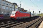 Hier 101 030-5 mit IC2374 von  Karlsruhe Hbf. nach Hamburg-Altona, bei der Ausfahrt am 16.4.2014 aus Hamburg Hbf.    