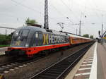 Hectorrail 242.517 Siemens Taurus (182 517-3) mit Locomore 1818 in Hanau Hbf am 02.04.17 