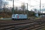 Akiem/CTL Logistics Bombardier Traxx 187 503-8 am 07.01.18 in Hanau Hbf Süd vom einem Gehweg aus fotografiert