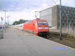 101-096-6 schiebt ihren IC in Richtung oldenburg dieser Zug ist gerade in Hannover ausgefahren
