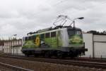 140 002 fhrt solo durch Heidenau-Sd in Richtung Pirna. 02.09.2013