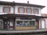 Das Bahnhofsgebude vom Bahnhof Herbolzheim im Breisgau.