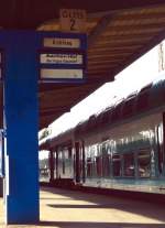 Zugzielanzeiger (schon überklebt) im September 1997 in Iserlohn.