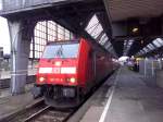 146 212-6 steht Abfahrbereit nach Stuttgart, im Karlsruher Hbf. am 05.01.2013.