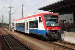 VT 65 der KVV fährt am 30.05.2014 um 10.35 Uhr in den Hauptbahnhof Karlsruhe ein.