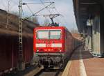 143 893 hat am 24.03.2012 den RE 4660 pnktlich auf die Minute aus Halle Hbf nach Kassel-Wilhelmshhe gebracht und wartet jetzt auf die Rckfahrt als RE 4667 in Richtung Sachsen-Anhalt.