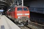 Hier 218 339-0 mit RE21625 von Kiel Hbf. nach Lbeck Hbf., dieser Zug stand am 31.1.2011 in Kiel Hbf. 