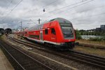 RE83 (RE21629) nach Lübeck Hauptbahnhof mit 218 330-9 ist auf dem Weg zur Bereitstellung im Kieler Hauptbahnhof.