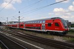 RE83 (RE21629) von Kiel Hauptbahnhof nach Lübeck Hauptbahnhof verlässt am 21.7.2016 den Kieler Hauptbahnhof.