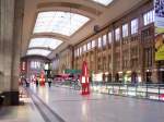 In dieser riesigen Halle im Leipziger Hauptbahnhof fhlt man sich irgendwie immer allein,und ist es bei weitem nie!