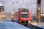612 107 steht am 20.12.09 vor dem Leipziger Hbf, ein Triebwagen der MRB steht noch im Gleis.