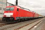 186 330-7 und 186 335-6 stehen am Abend des 30.03.2012 mit drei Messwagen sowie der 145 080-8 im Bahnhof Lichtenfels, nachdem Sie im Frankenwald unterwegs waren.
