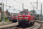 Treffen der 218er: 218 413-0 und 498-4  in Lindau Hbf. 11.7.20