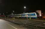 223 070 wurde bei einem abendlichen Spaziergang durch das verregnete Lindau im Bahnhof fotografiert.
Aufnahmedatum: 20.03.2010
