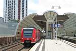 425 016-3 als R44 nach Mannheim-Friedrichsfeld am Nachmittag des 24.05.14 beim Verlassen des Bahnhofs Ludwigshafen (Rhein) Mitte.