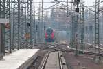 Bahnhofsvorfeld von Magdeburg Hbf, im Hintergund wartet RB42 bis die Pause zu Ende ist um dann nach Dessau Hbf zu fahren (Fotografiert vom Bahnsteig aus). 17.03.2013