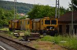 Railgrinder abgestellt in Neckarelz. 27.5.2016