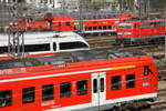 Viel DB rot am Münchener Hbf am 27.3.17.