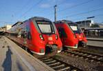 2442 215-6 trifft am 13.8.2017 als RB5426 von Innsbruck Hauptbahnhof im Münchener Hauptbahnhof auf 2442 205-7 als RB59467 von München Hauptbahnhof nach Mittenwald.