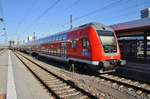 RE4851 von Regensburg Hauptbahnhof fährt am 14.8.2017 aus dem Münchener Hauptbahnhof in Richtung Abstellung aus.