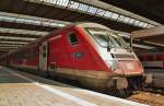 Ein Steuerwagen des Mnchen-Nrnberg Express in Mnchen Hbf am 11.07.13.